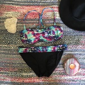 🌻4/$25🌻 ATHLETA 🍓Bikini